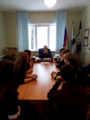 Встреча главы муниципального образования с учащимися МБОУ "Раздольинская СОШ" 12.11.2018г.